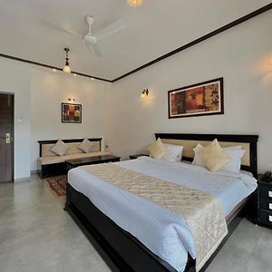 Queen Room Balcony